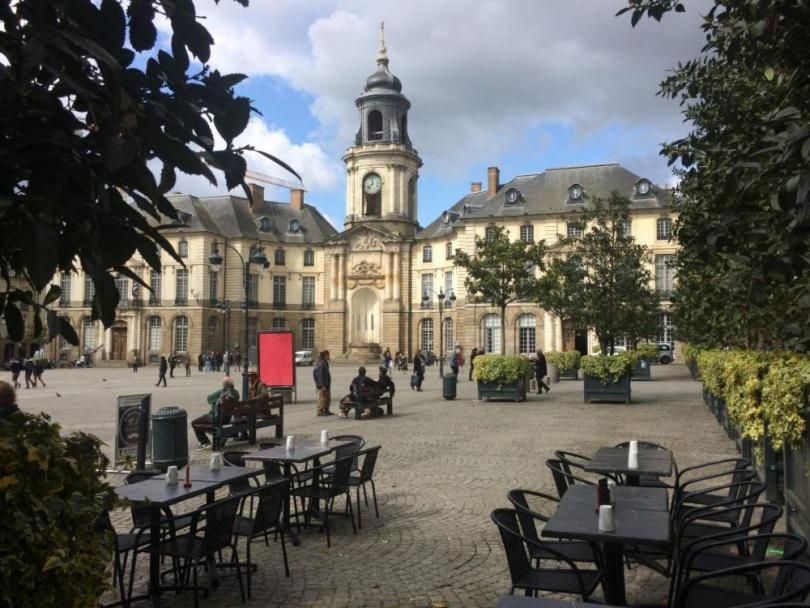 Splendide Appartement Rennes Centre + Parking Exterior foto